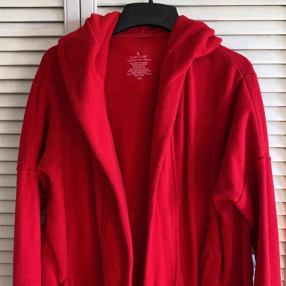 Cuddl Duds size, small/medium, red, hooded fleece robe jacket - Picture 2 of 4
